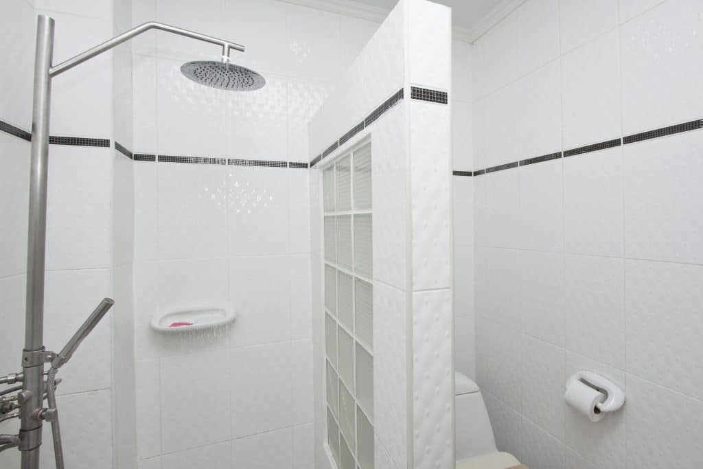 Maximize your holiday space with our compact and efficient studio shower room in our Pattaya apartment, designed for comfort and functionality