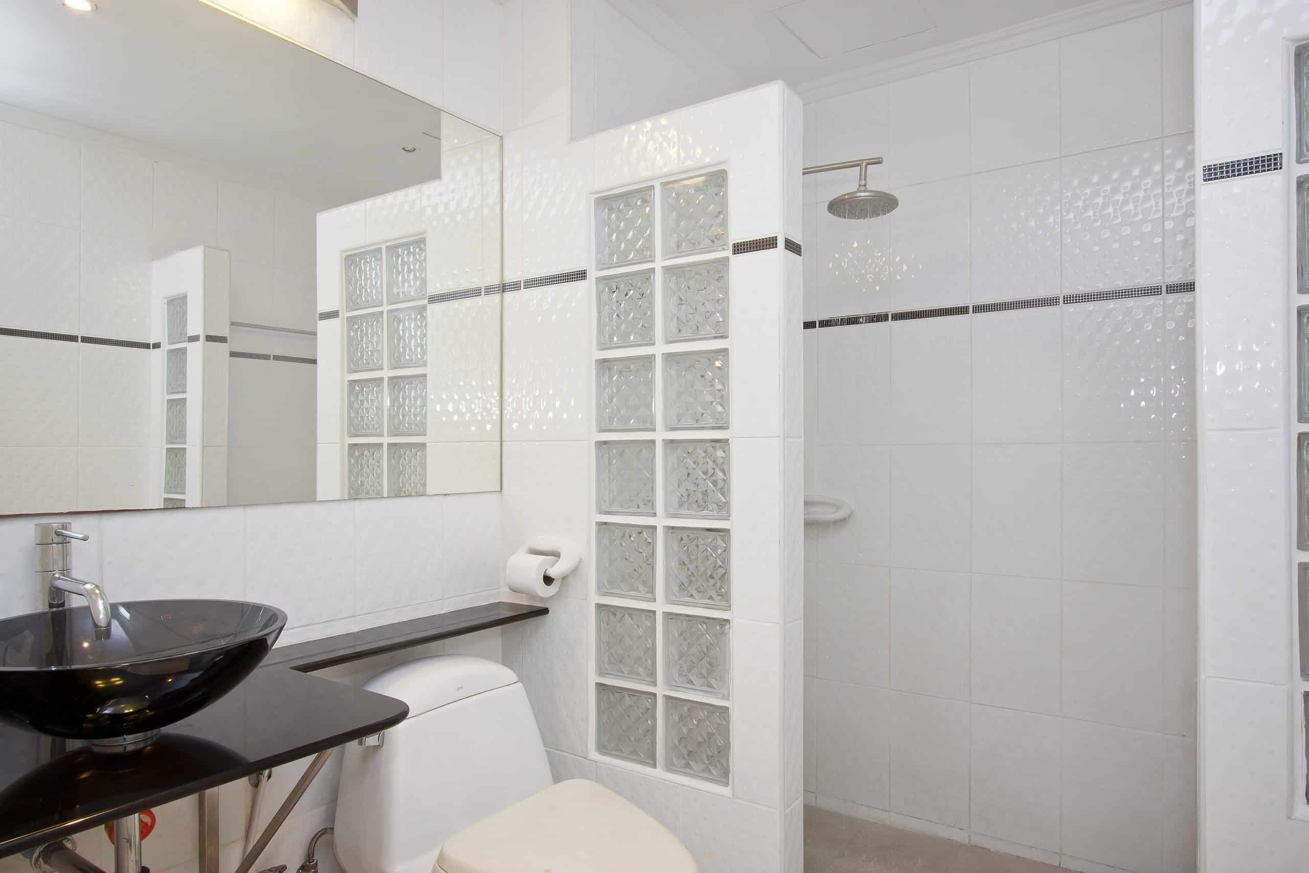 Refresh and rejuvenate with a break in the compact and private shower of our Pattaya studio apartment
